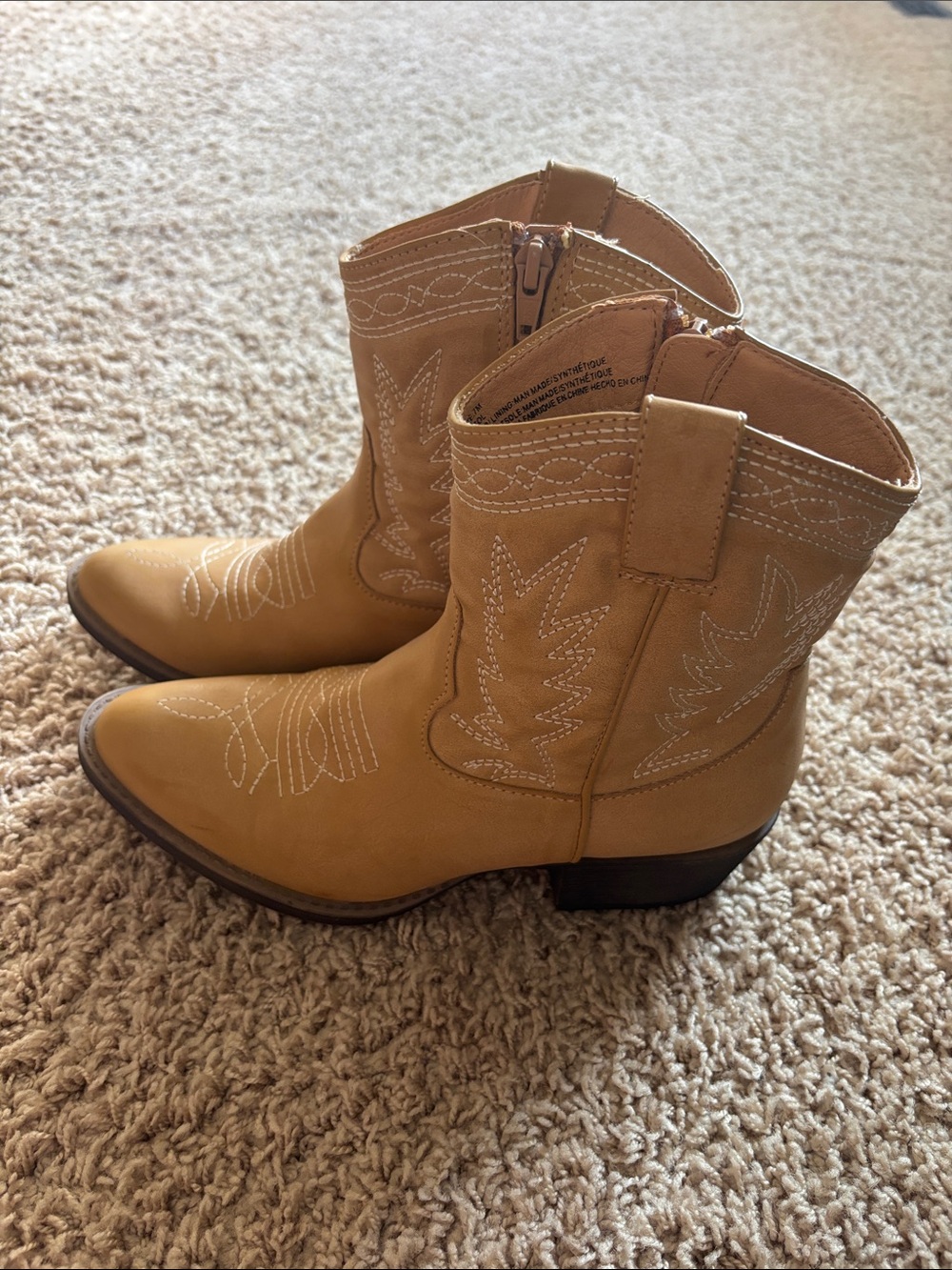 Coconuts by Matisse Tan Western Ankle Boots